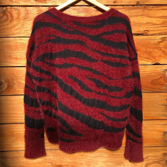 Express Lace-Up Sweater - Picture 3 of 5